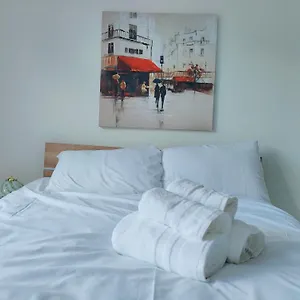 Aaran Guest house